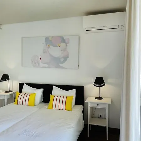By Check-in Portugal Албуфейра