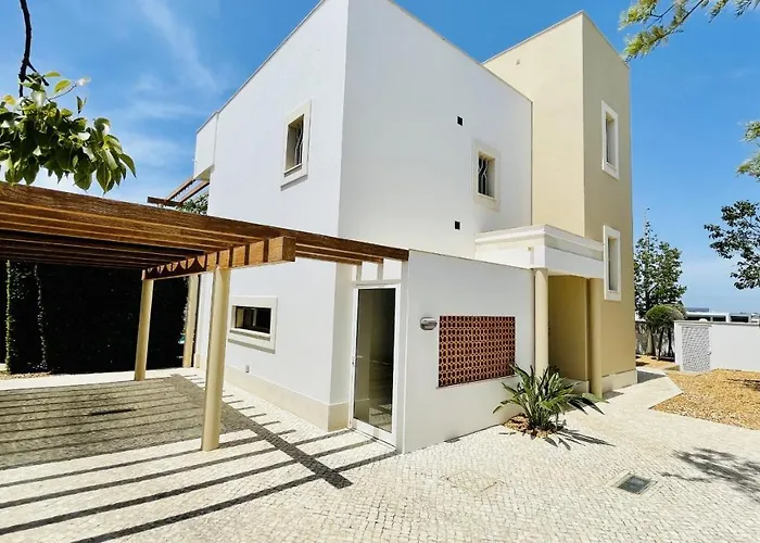 By Check-in Portugal Villa