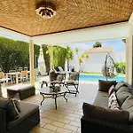Vila - Private Pool - 10 Guests -